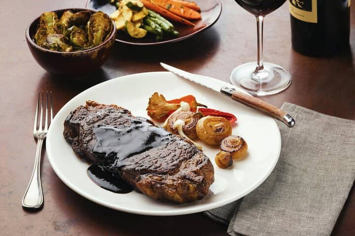 Dining 92 of 144