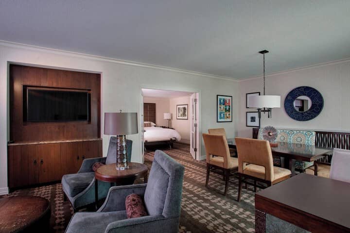 Room 14 of 144